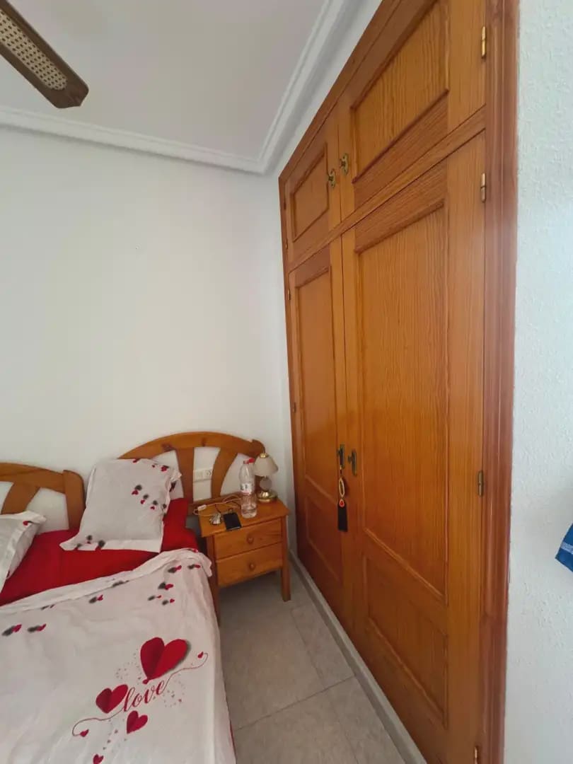 1 soveværelse Penthouse til salg i Torrevieja - € 70.000 (Ref: 9981227)