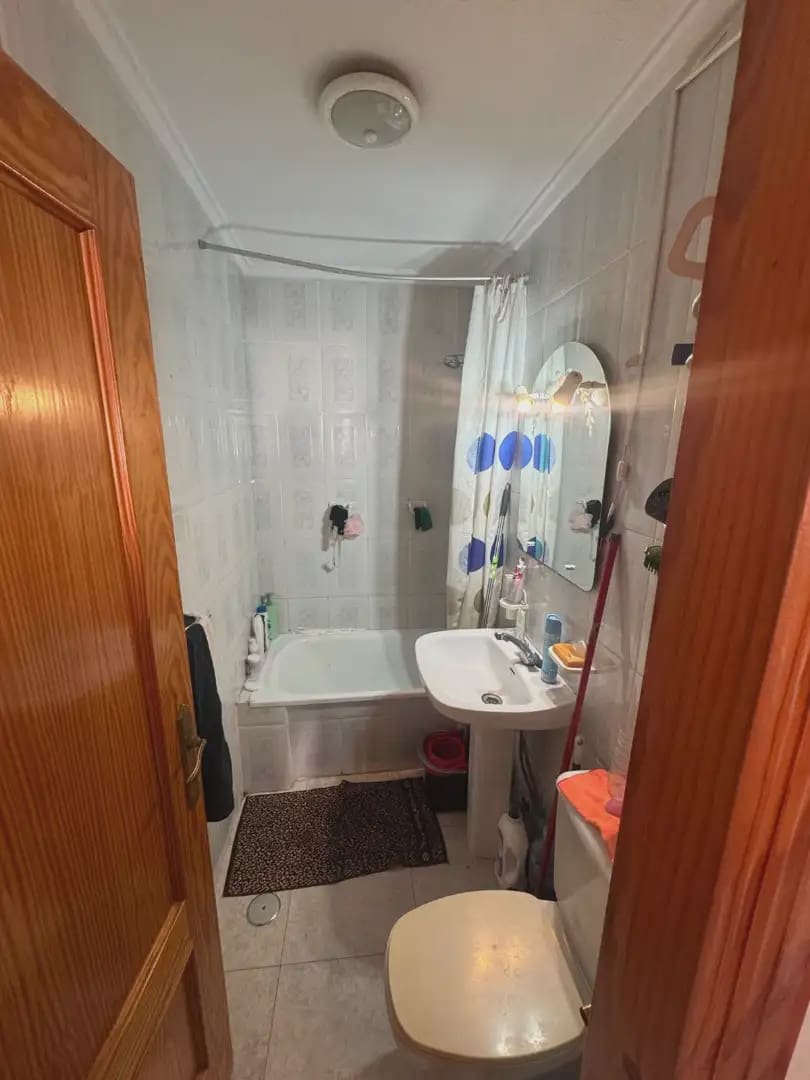 1 soveværelse Penthouse til salg i Torrevieja - € 70.000 (Ref: 9981227)