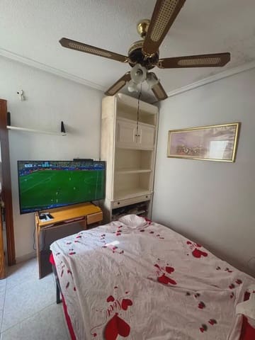1 soveværelse Penthouse til salg i El Molino, Torrevieja - € 70.000 (Ref: 9981227)