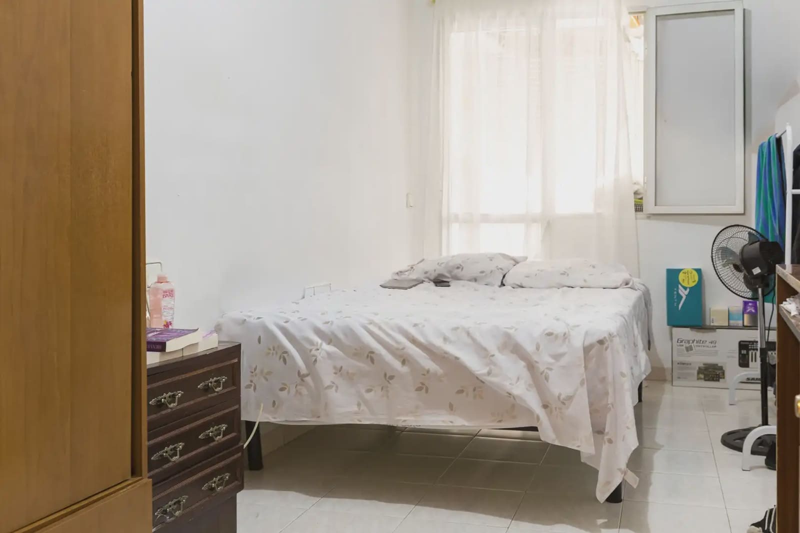 Piso de 3 habitaciones en Antequera en venta - 140.000 € (Ref: 9981422)