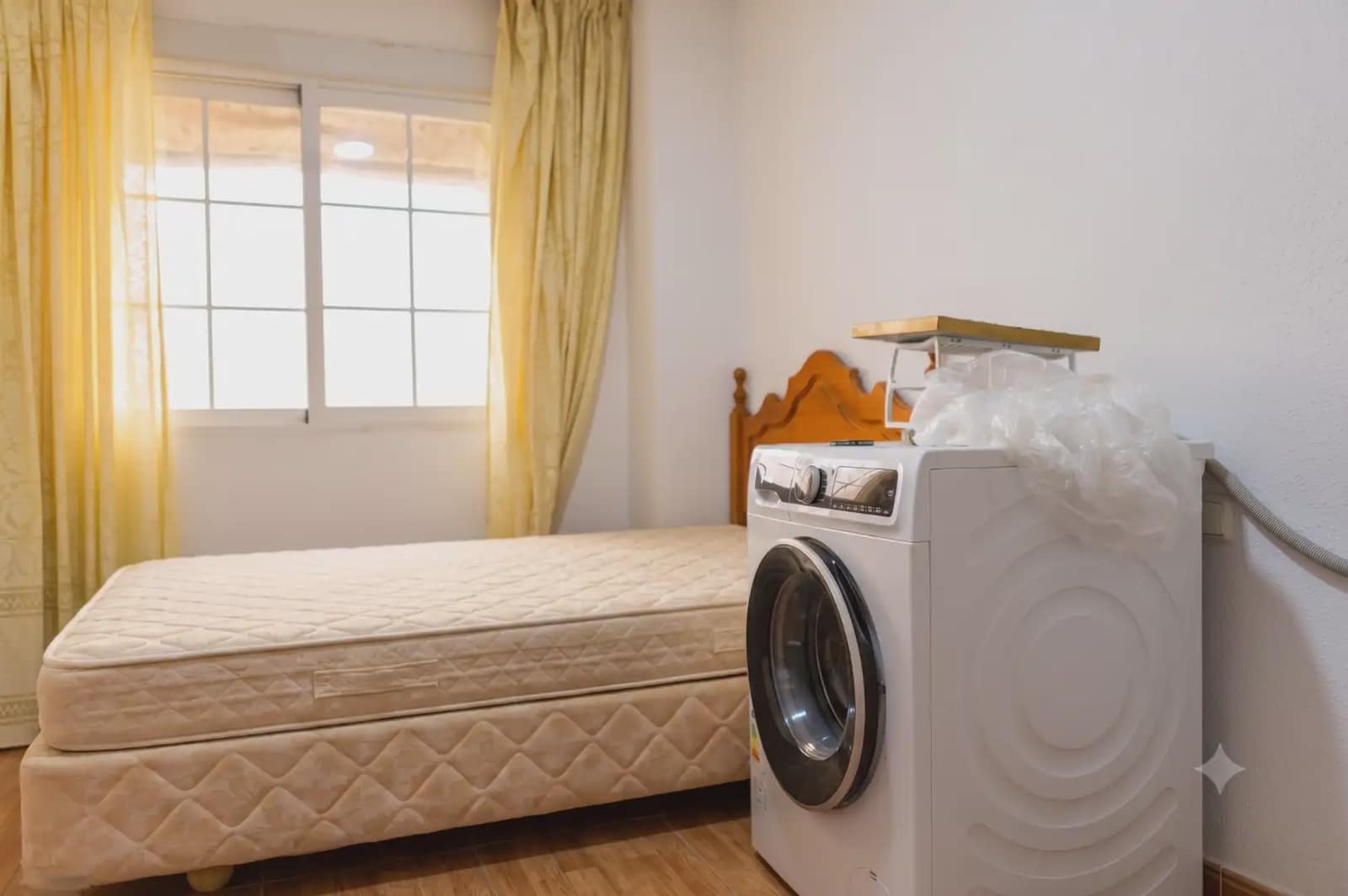 3 soveværelse Lejlighed til salg i Torremolinos med swimmingpool - € 189.359 (Ref: 9983812)