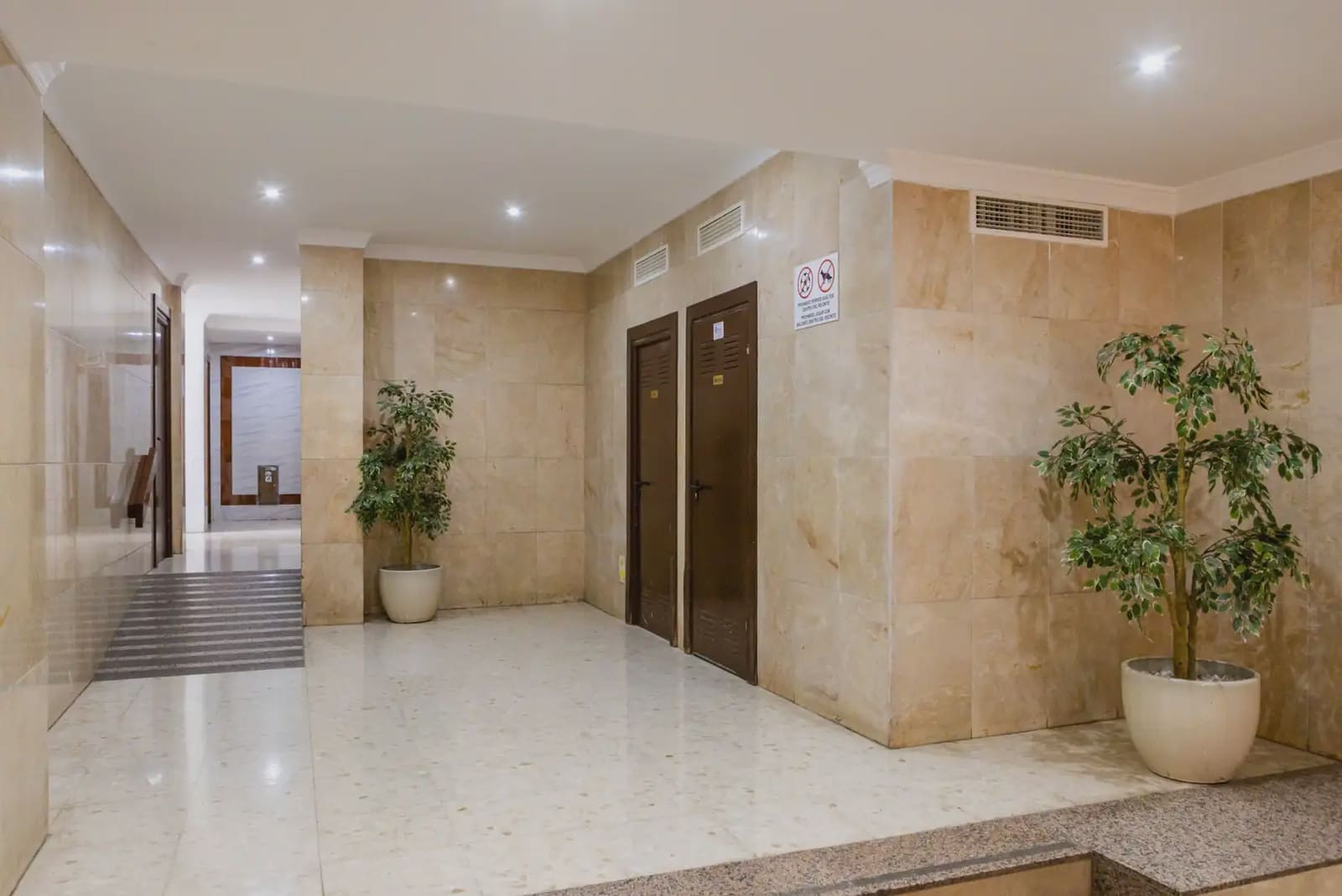 3 soveværelse Lejlighed til salg i Torremolinos med swimmingpool - € 189.359 (Ref: 9983812)