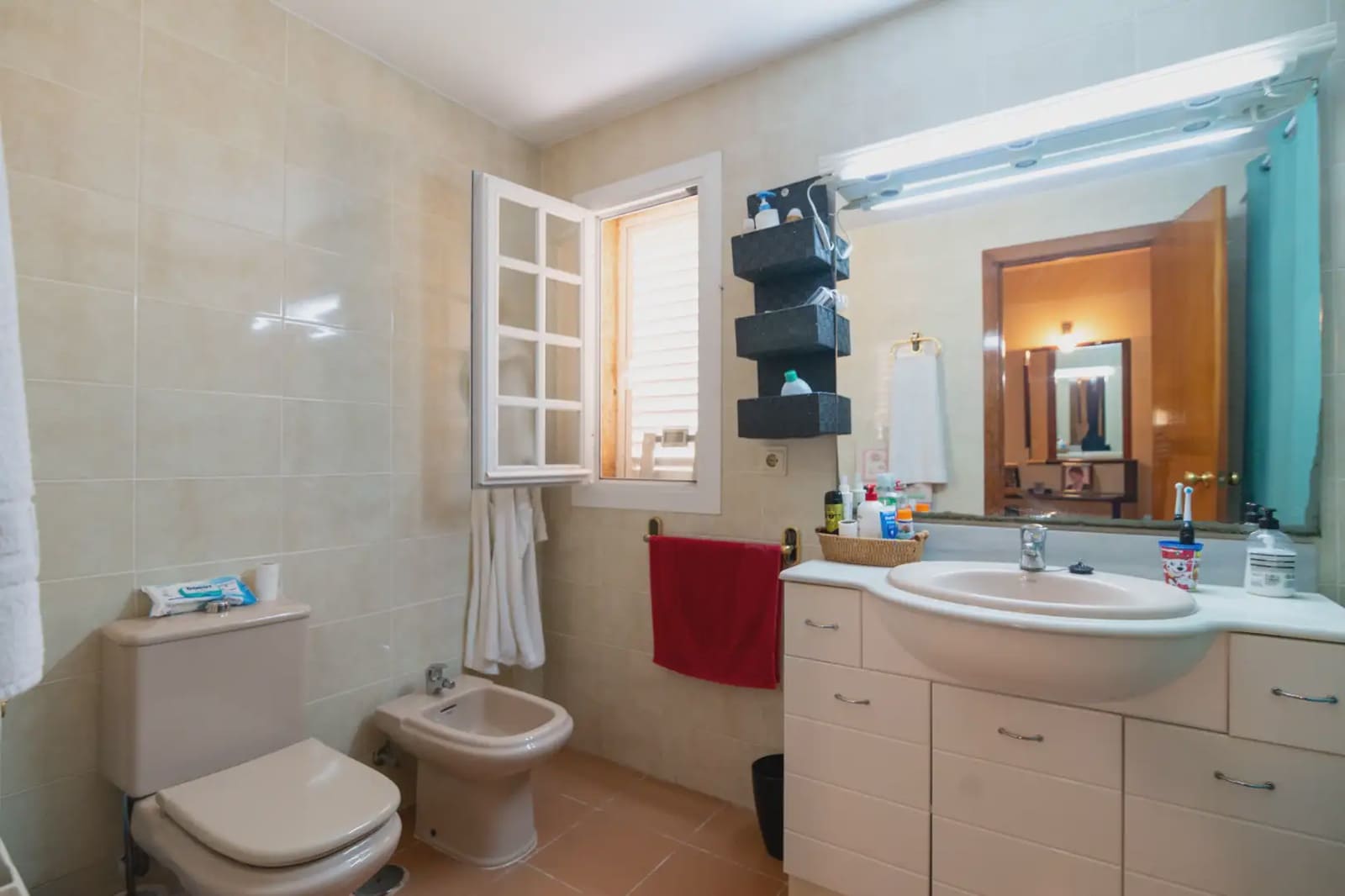 4 Zimmer Villa zu verkaufen in San Antonio de Benageber mit Pool Garage - 249.342 € (Ref: 9984158)