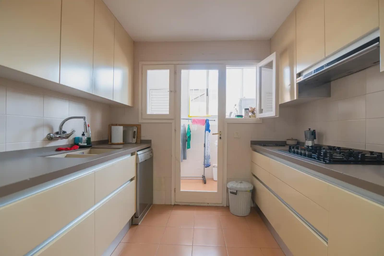 4 Zimmer Villa zu verkaufen in San Antonio de Benageber mit Pool Garage - 249.342 € (Ref: 9984158)