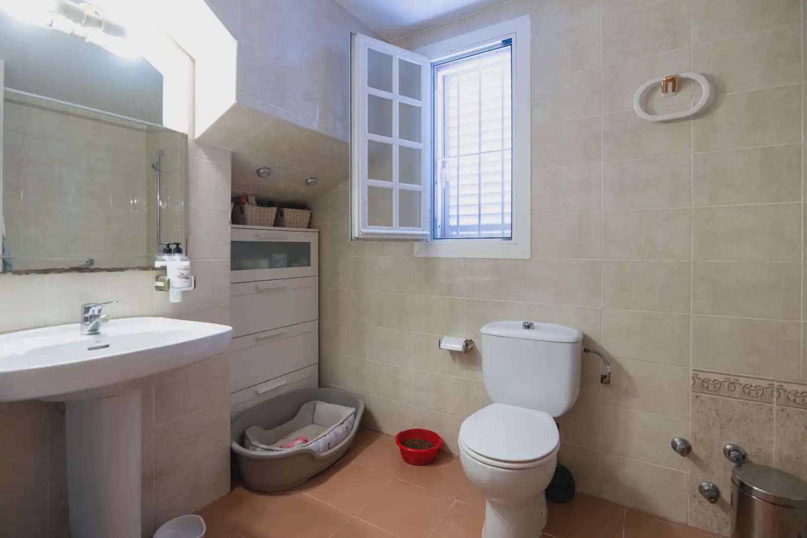 4 Zimmer Villa zu verkaufen in San Antonio de Benageber mit Pool Garage - 249.342 € (Ref: 9984158)