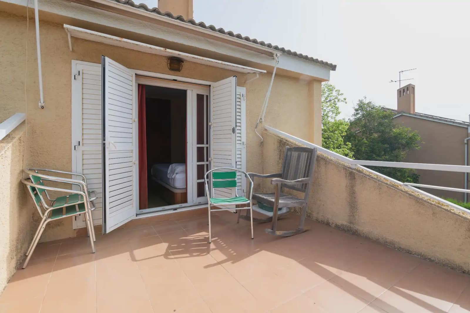 4 Zimmer Villa zu verkaufen in San Antonio de Benageber mit Pool Garage - 249.342 € (Ref: 9984158)