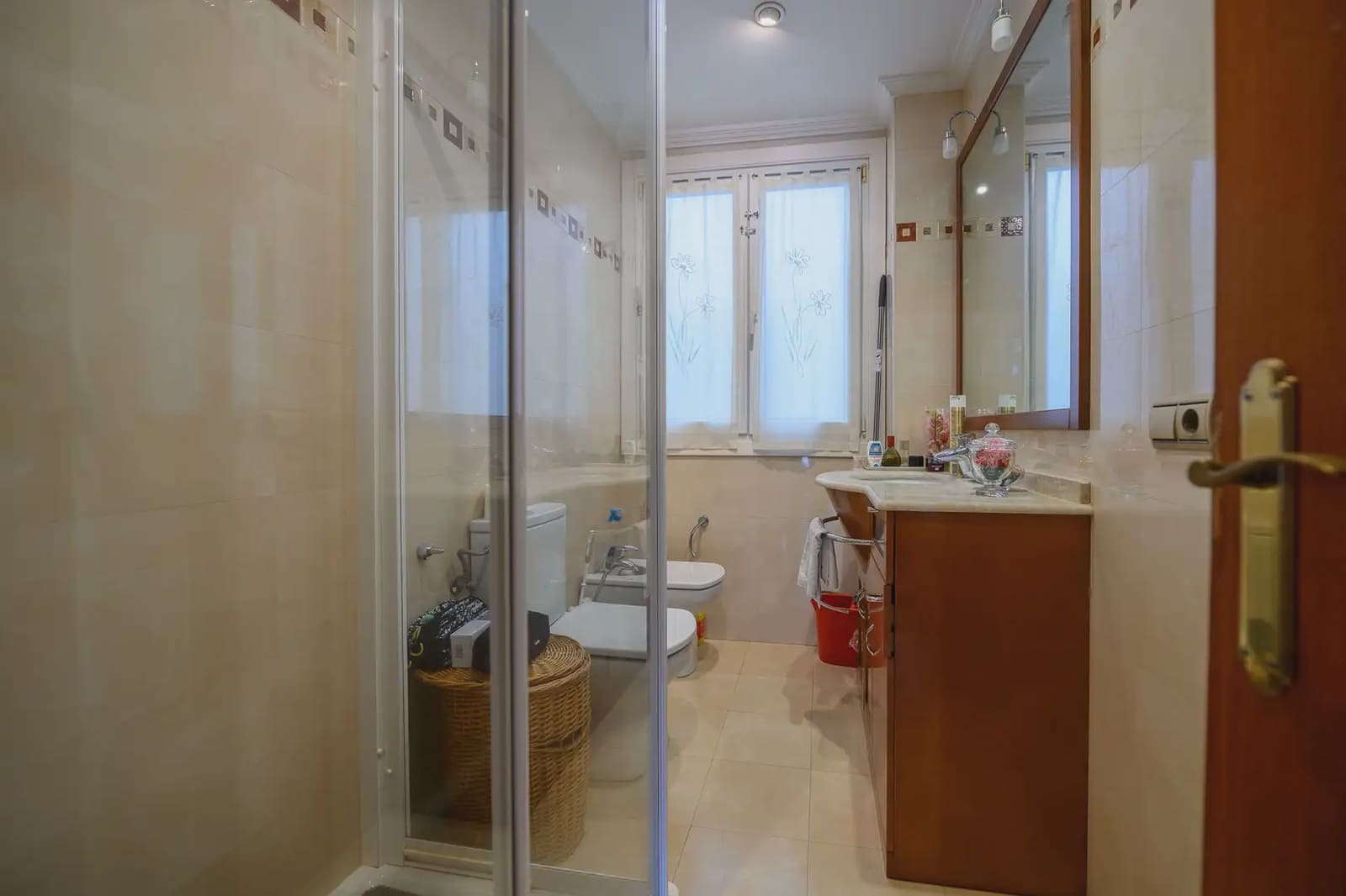 Piso de 2 habitaciones en Donostia-San Sebastián en venta - 512.002 € (Ref: 9989757)