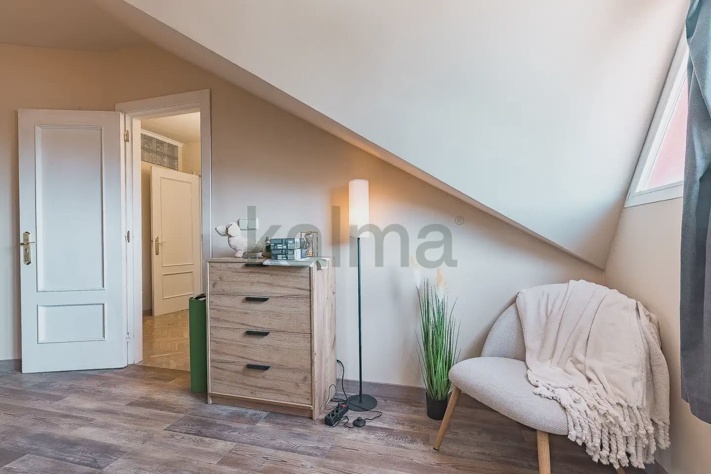 9 slaapkamer Huis te koop in Las Rozas de Madrid met zwembad garage - € 582.549 (Ref: 9991538)