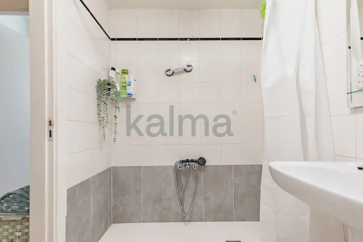 9 slaapkamer Huis te koop in Las Rozas de Madrid met zwembad garage - € 582.549 (Ref: 9991538)