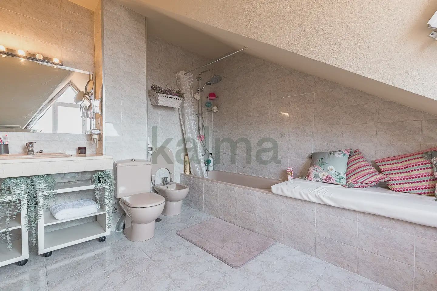 9 slaapkamer Huis te koop in Las Rozas de Madrid met zwembad garage - € 582.549 (Ref: 9991538)