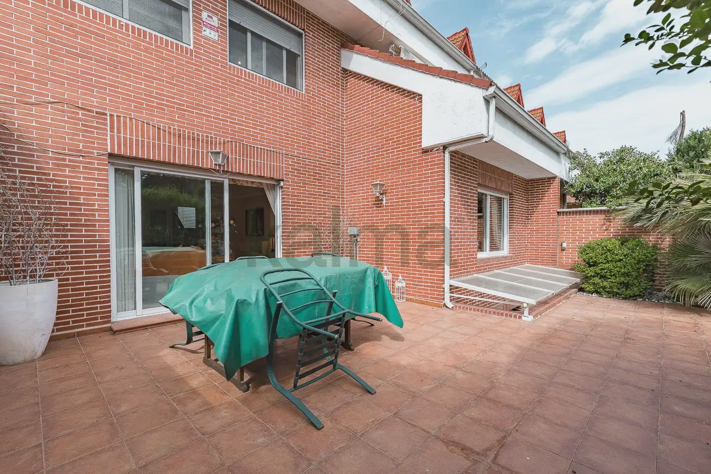 9 slaapkamer Huis te koop in Las Rozas de Madrid met zwembad garage - € 582.549 (Ref: 9991538)