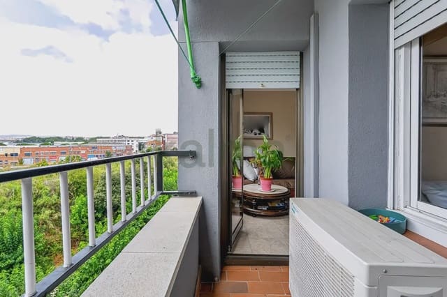 3 sypialnia Mieszkanie na sprzedaż w Montcada i Reixac - 160 000 € (Ref: 9997538)