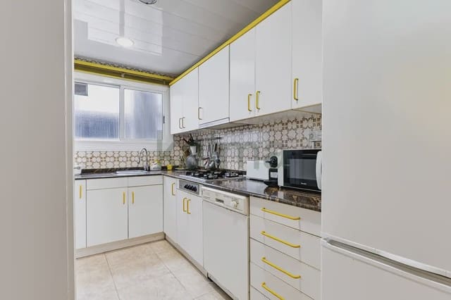 3 sypialnia Mieszkanie na sprzedaż w Montcada i Reixac - 160 000 € (Ref: 9997538)