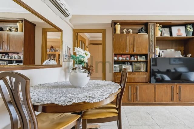 3 sypialnia Mieszkanie na sprzedaż w Montcada i Reixac - 160 000 € (Ref: 9997538)