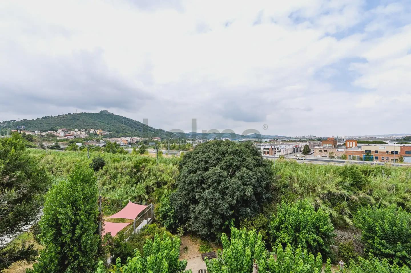 3 sypialnia Mieszkanie na sprzedaż w Montcada i Reixac - 160 000 € (Ref: 9997538)