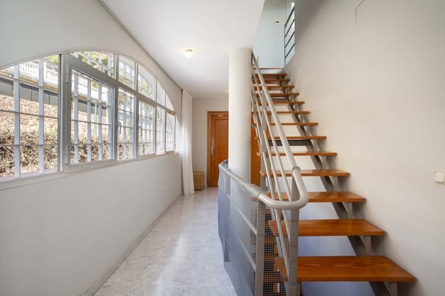 5 camera da letto Villa in vendita in Cerrado de Calderon, Malaga città con piscina garage - 1.650.000 € (Rif: 9899968)