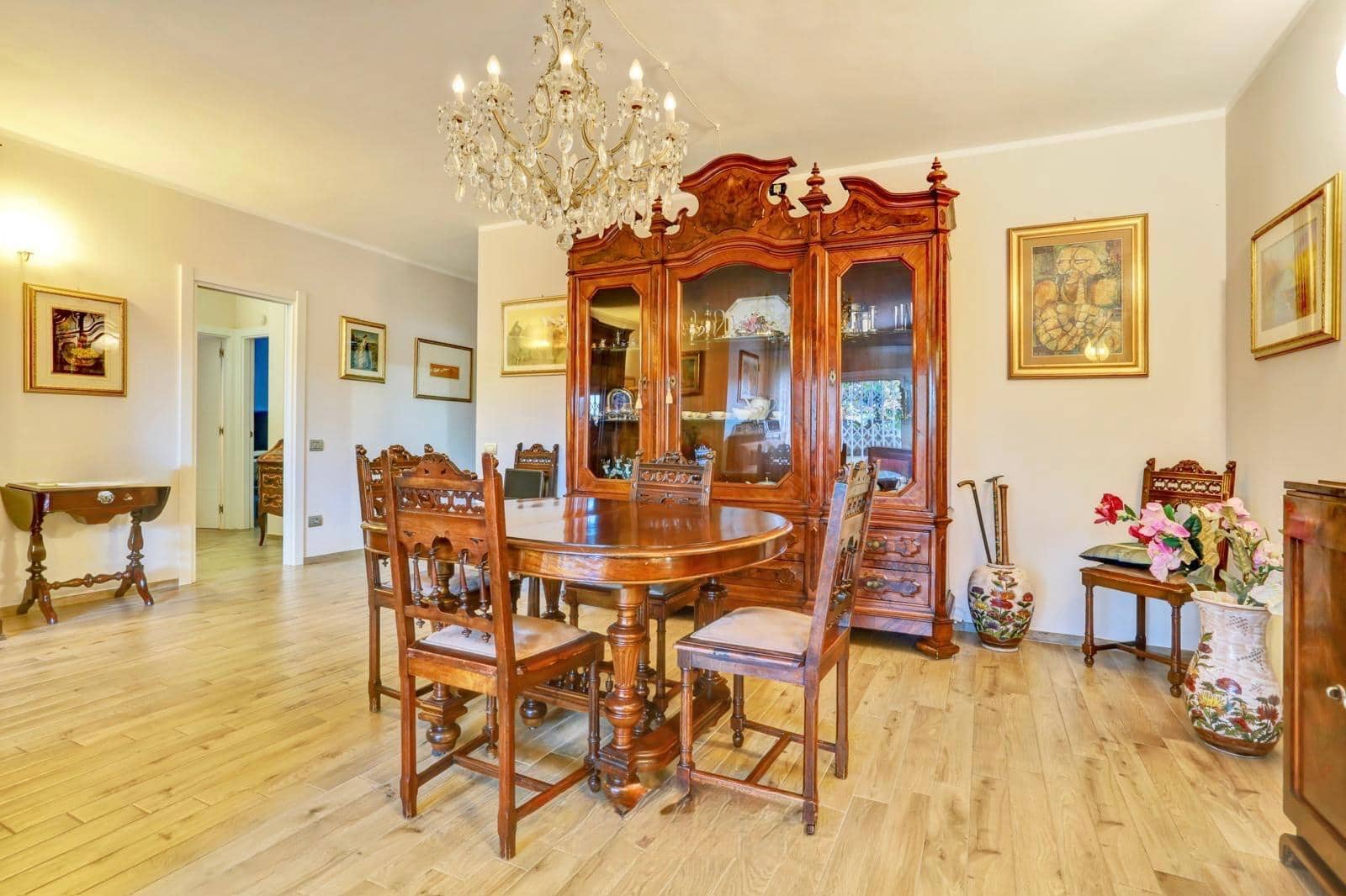 5 bedroom Villa for sale in Costa del Silencio with garage - € 530,000 (Ref: 9938803)