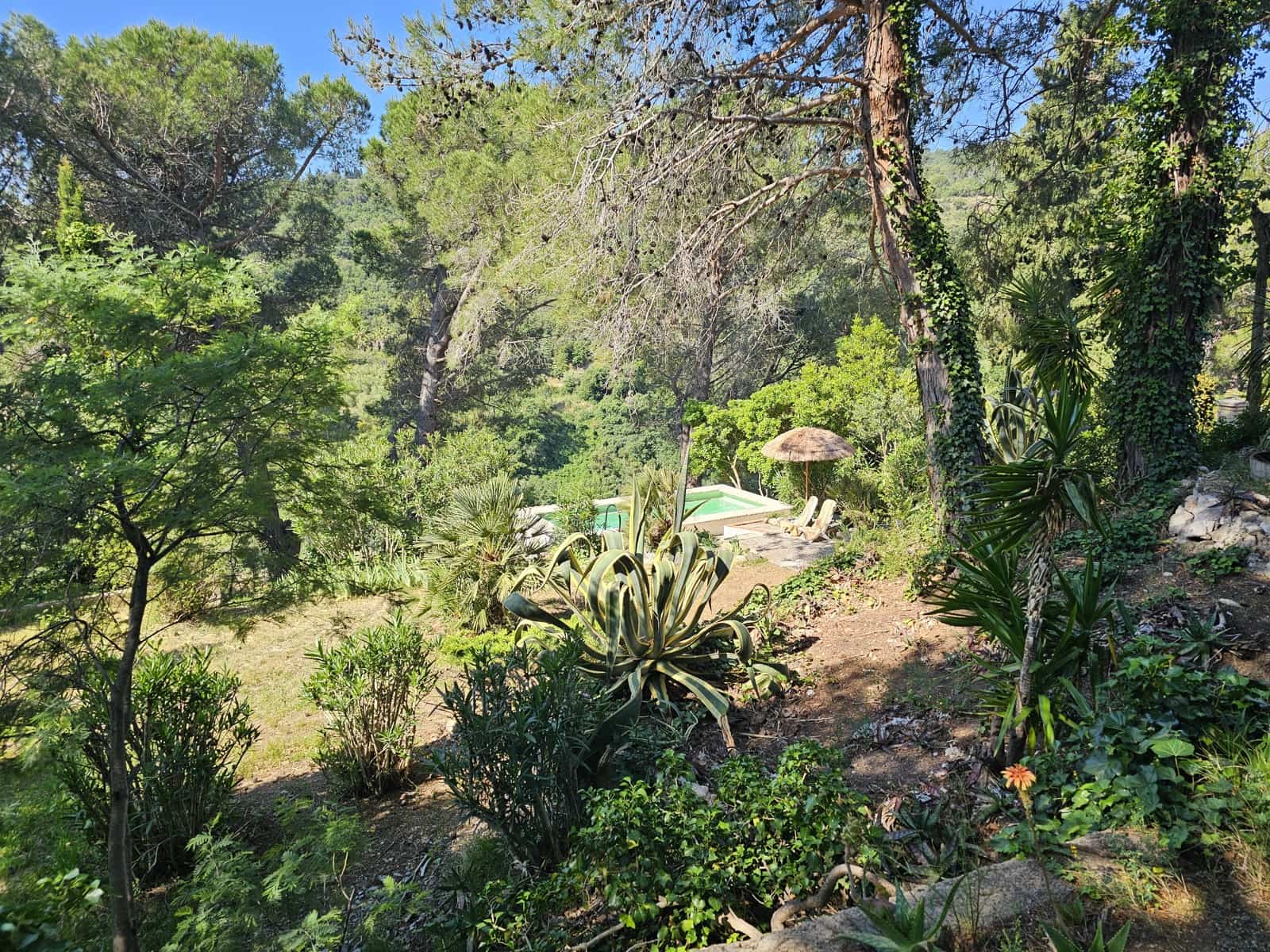 6 bedroom Finca/Country House for sale in L'Albiol with pool - € 819,000 (Ref: 9877536)