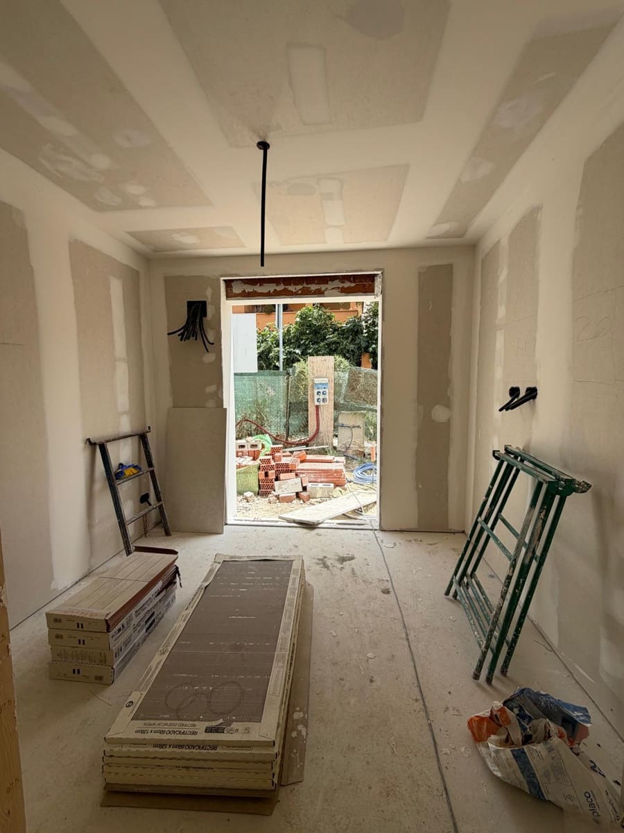 Chalet de 4 habitaciones en Málaga ciudad en venta con piscina garaje - 825.000 € (Ref: 9877595)