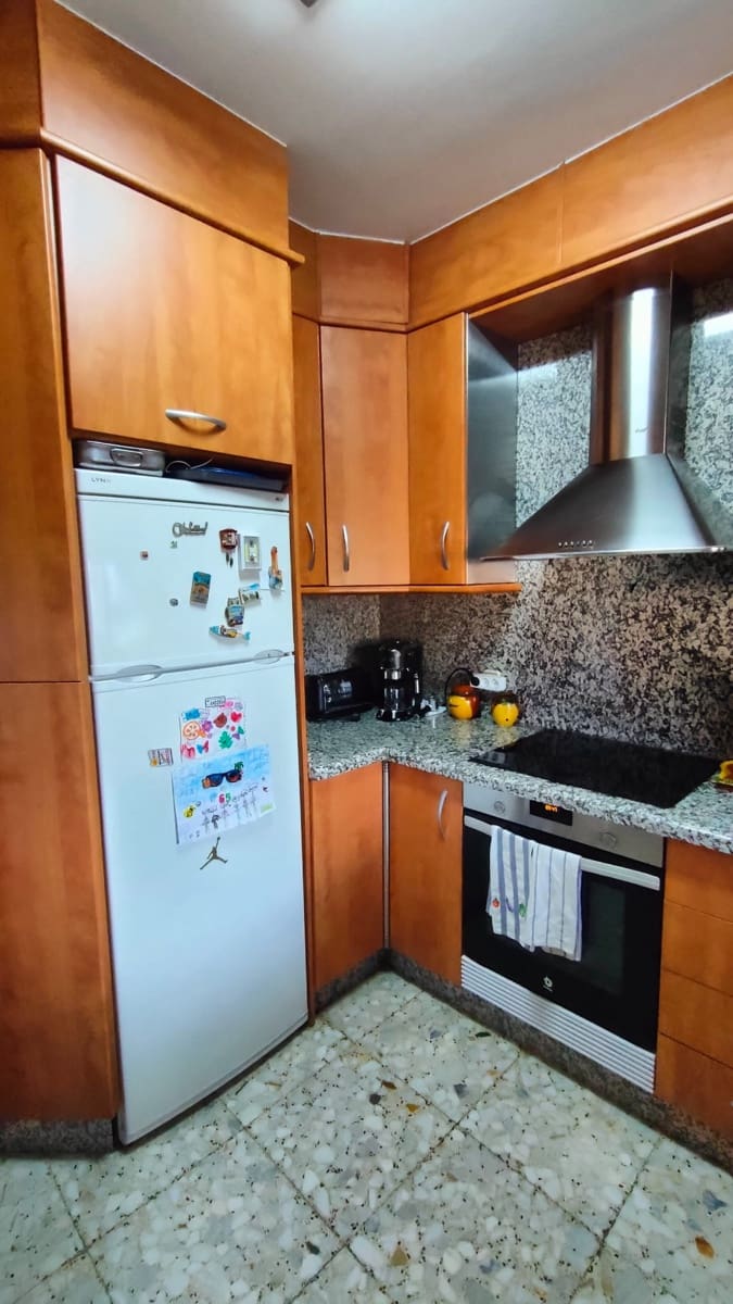 3 chambre Villa/Maison à vendre à Purullena avec garage - 175 000 € (Ref: 9877596)