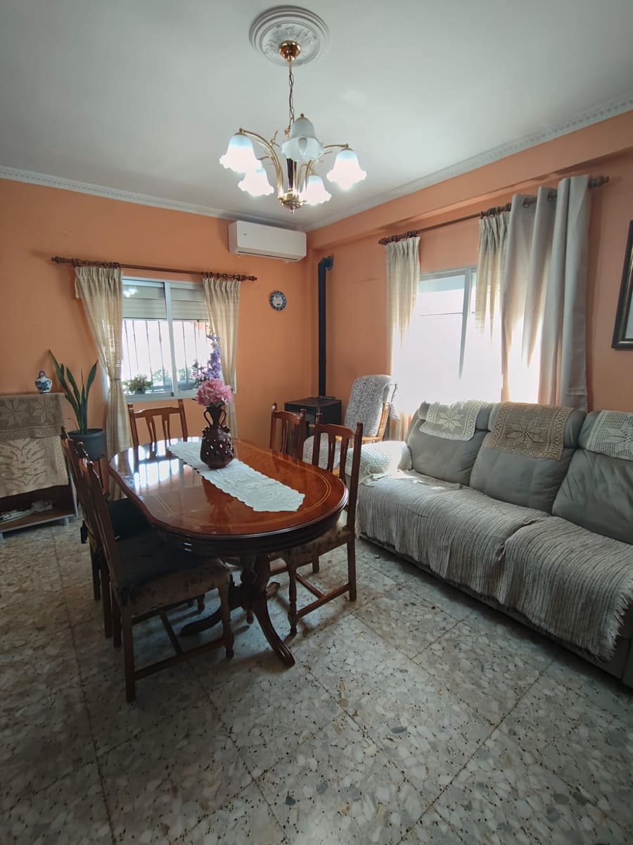 3 chambre Villa/Maison à vendre à Purullena avec garage - 175 000 € (Ref: 9877596)