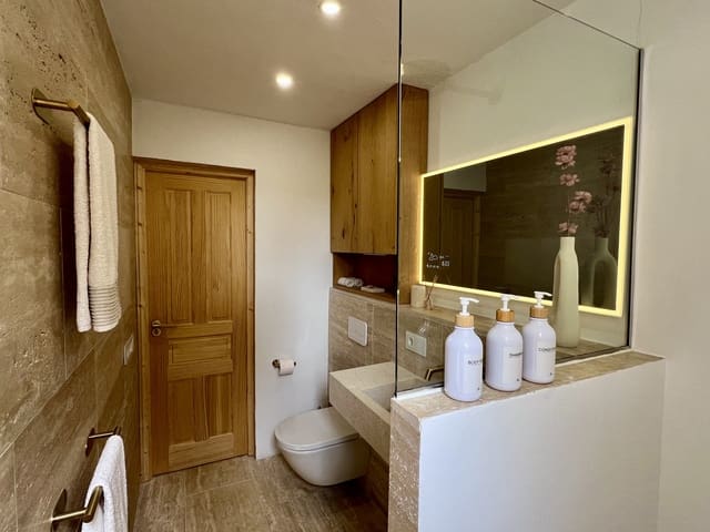 2 chambre Finca/Maison de Campagne à vendre à Manacor avec piscine garage - 939 000 € (Ref: 9883601)