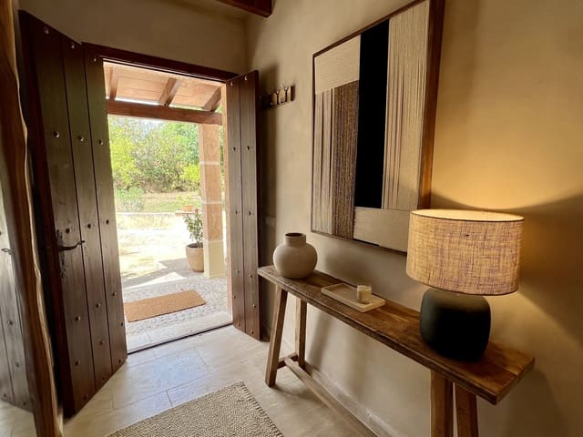 2 chambre Finca/Maison de Campagne à vendre à Manacor avec piscine garage - 939 000 € (Ref: 9883601)