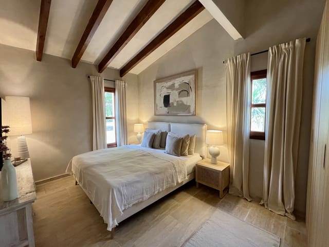 2 chambre Finca/Maison de Campagne à vendre à Manacor avec piscine garage - 939 000 € (Ref: 9883601)