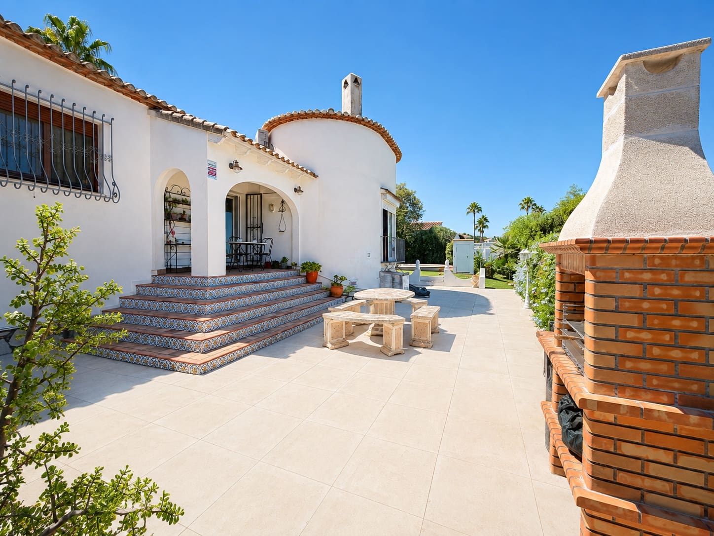 4 Zimmer Villa zu verkaufen in Denia mit Pool Garage - 850.000 € (Ref: 10042530)