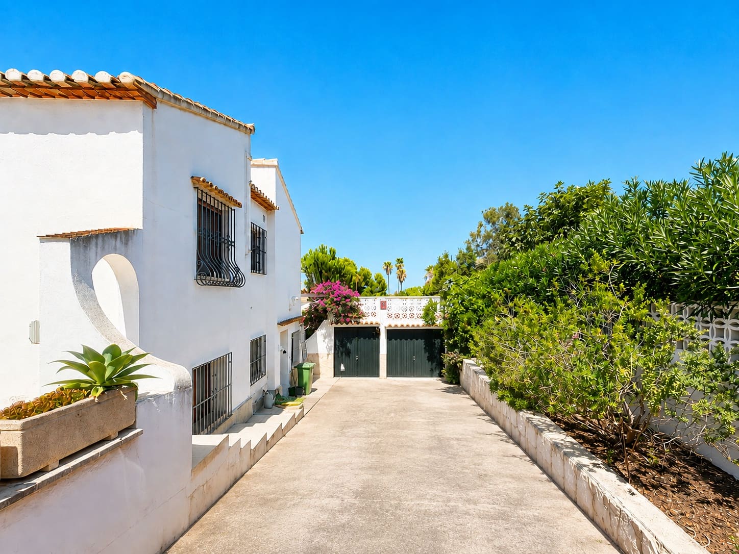 4 Zimmer Villa zu verkaufen in Denia mit Pool Garage - 850.000 € (Ref: 10042530)