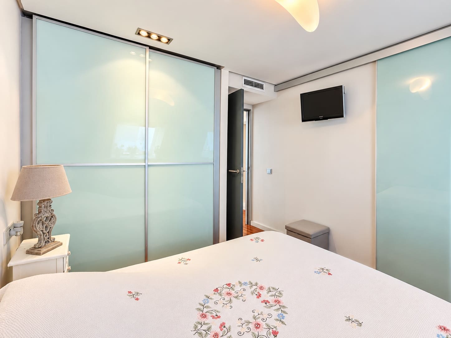 Ático de 4 habitaciones en Dénia en venta con garaje - 875.000 € (Ref: 10058001)