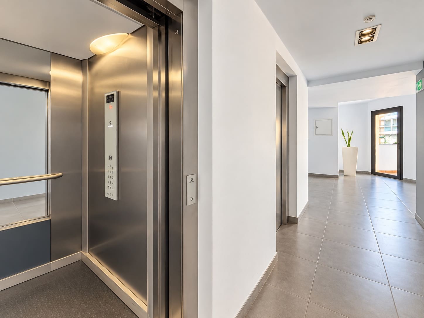 Ático de 4 habitaciones en Dénia en venta con garaje - 875.000 € (Ref: 10058001)