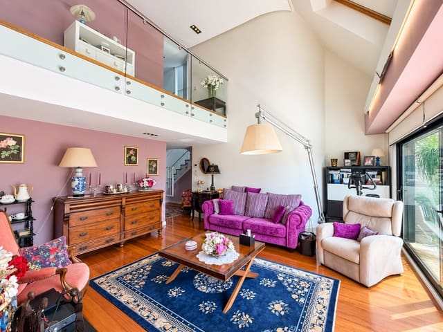 4 sypialnia Penthouse na sprzedaż w Dénia z garażem - 875 000 € (Ref: 10058001)