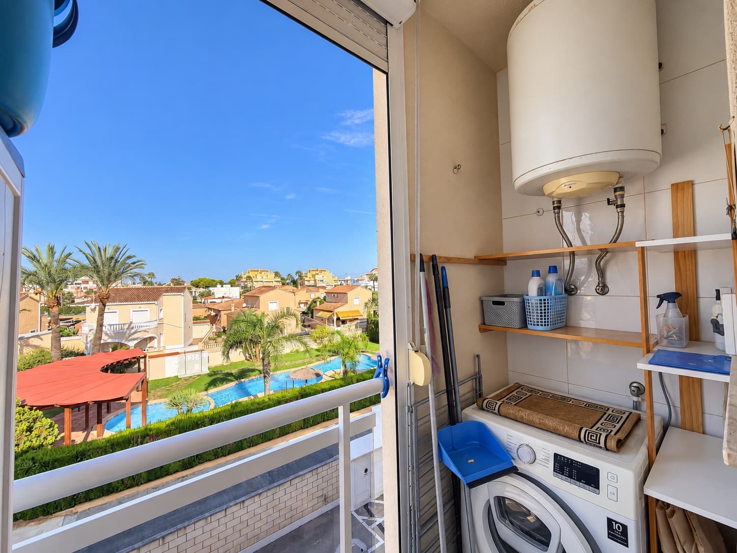 2 Zimmer Penthouse zu verkaufen in Denia mit Pool Garage - 380.000 € (Ref: 10118811)