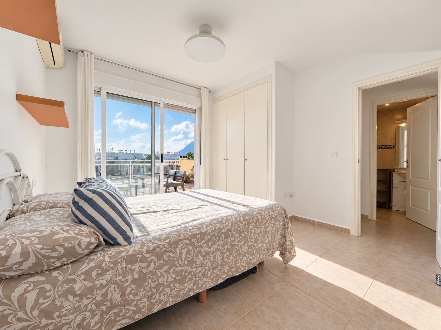 2 Zimmer Penthouse zu verkaufen in Denia mit Pool Garage - 380.000 € (Ref: 10118811)