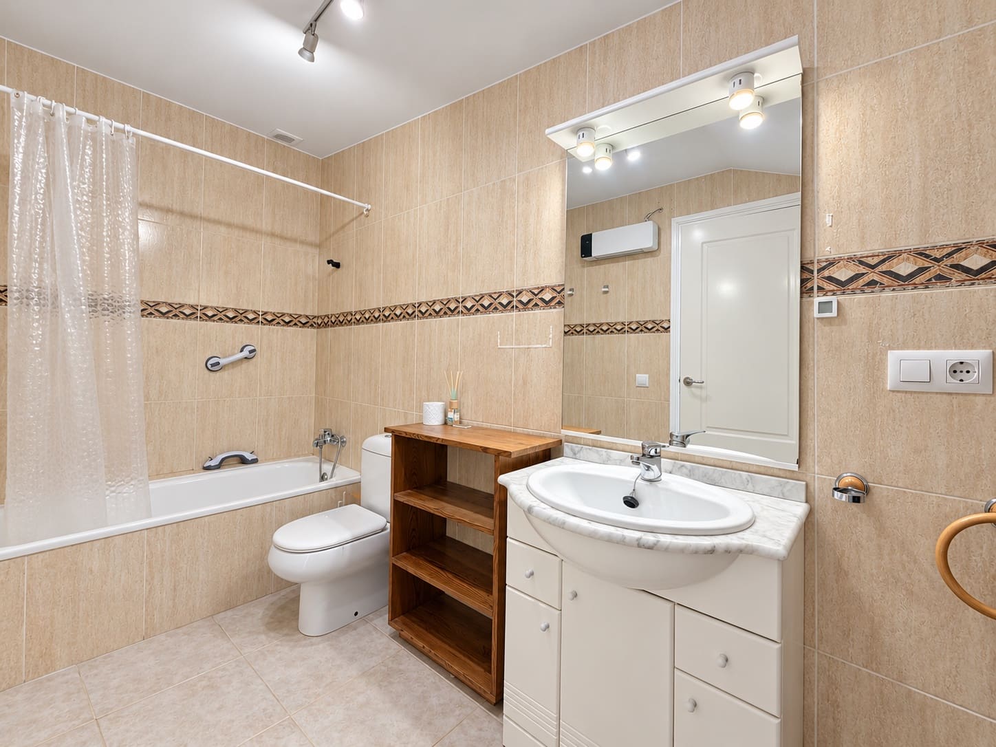 2 Zimmer Penthouse zu verkaufen in Denia mit Pool Garage - 380.000 € (Ref: 10118811)