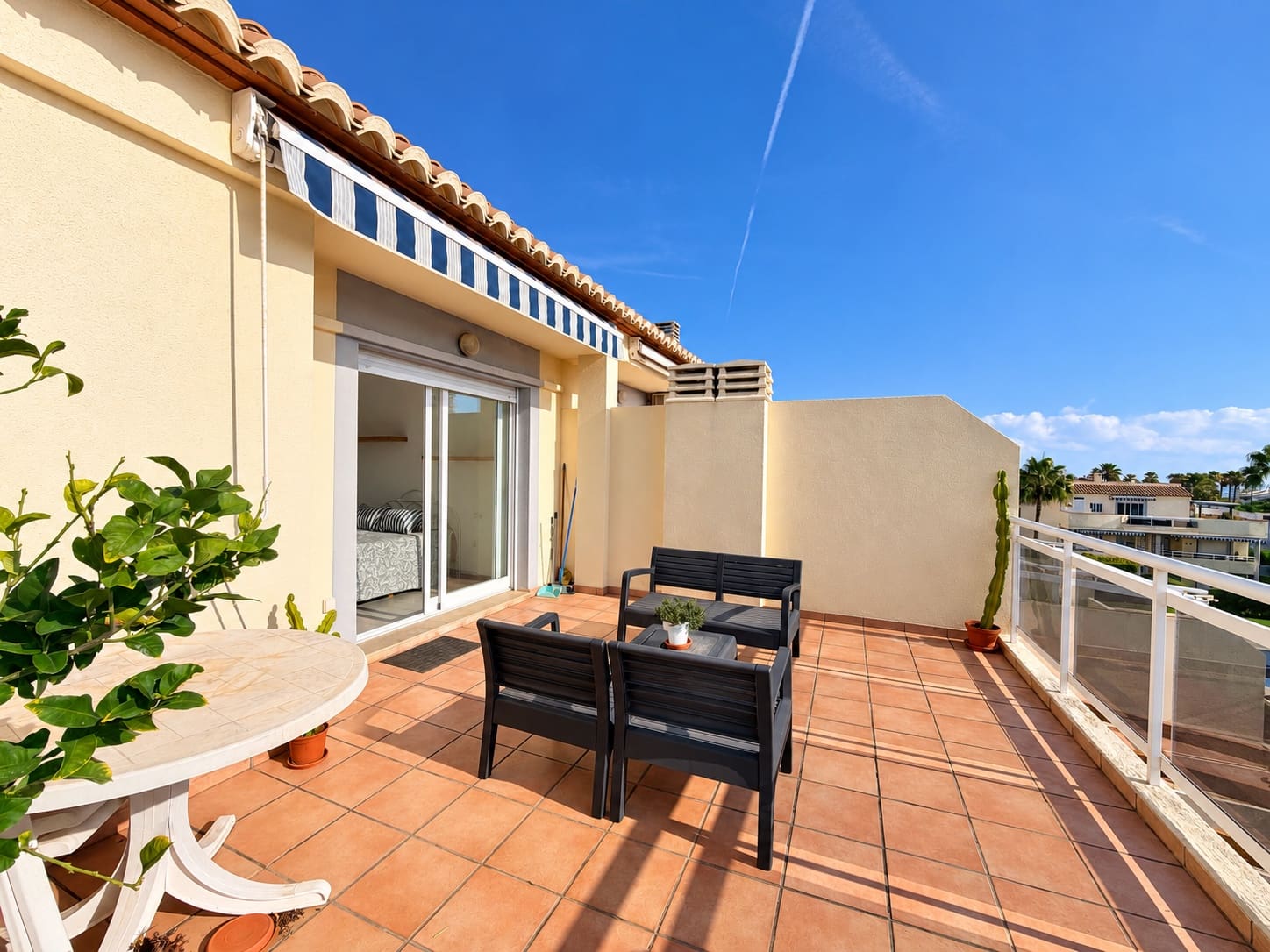 2 Zimmer Penthouse zu verkaufen in Denia mit Pool Garage - 380.000 € (Ref: 10118811)