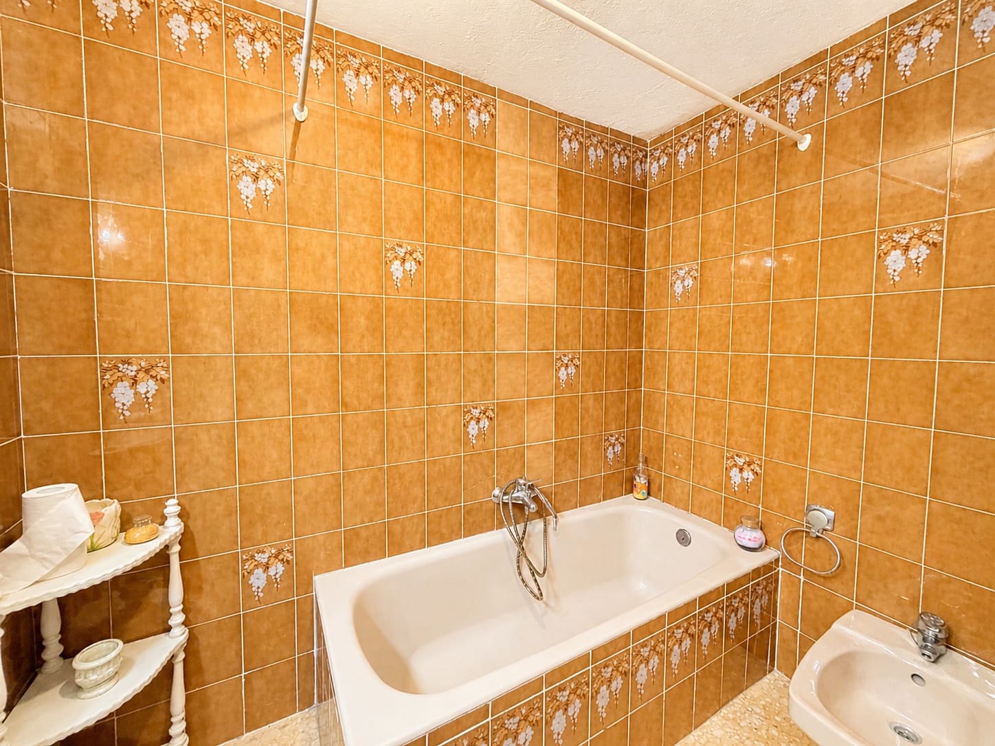 Piso de 3 habitaciones en Dénia en venta - 220.000 € (Ref: 9918857)