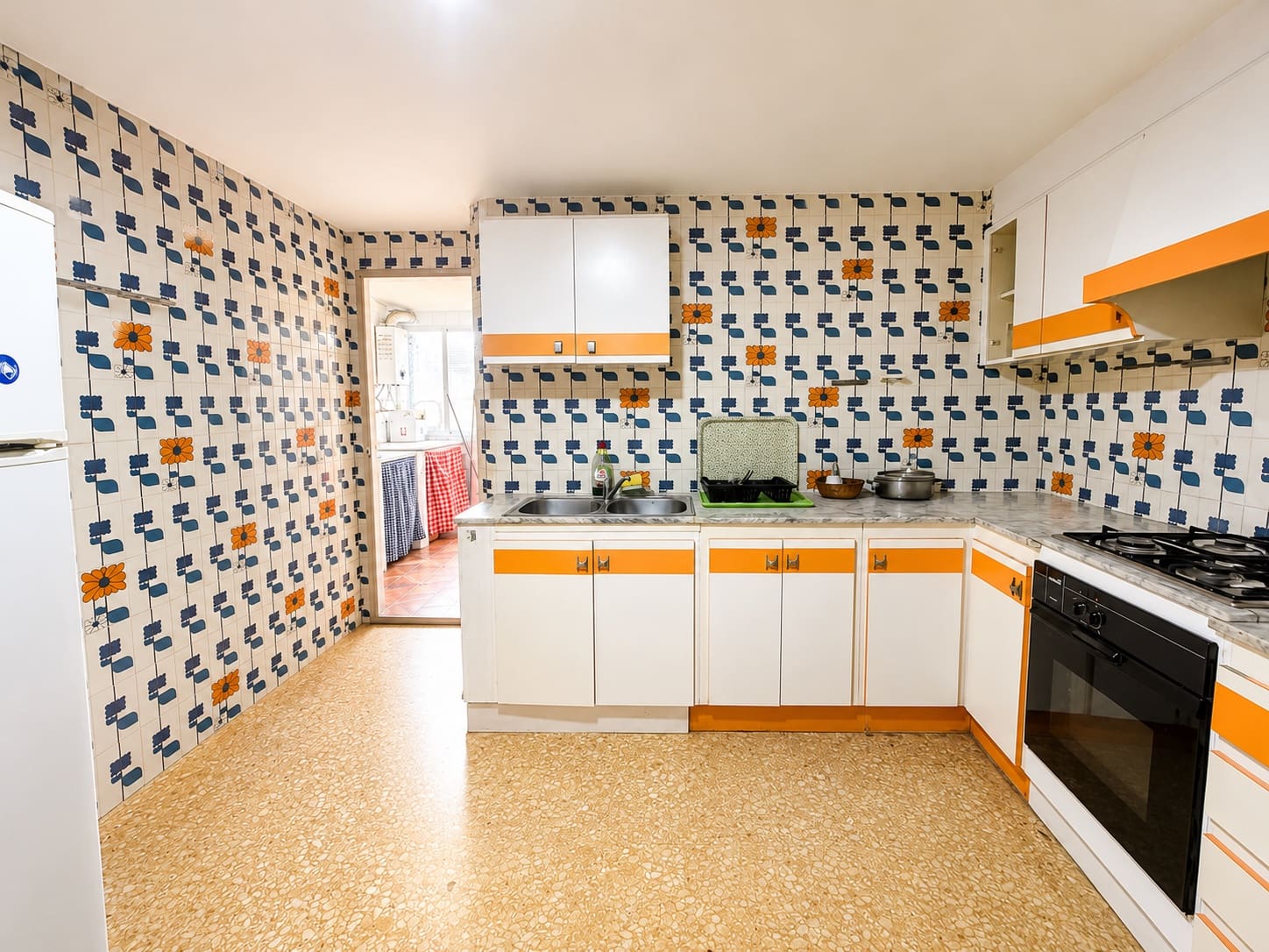 Piso de 3 habitaciones en Dénia en venta - 220.000 € (Ref: 9918857)