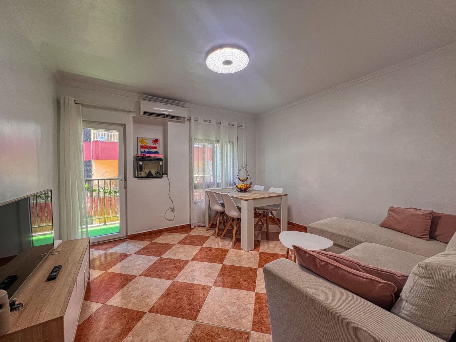 2 makuuhuone Asunto myytävänä paikassa Denia - 169 000 € (Ref: 9918858)