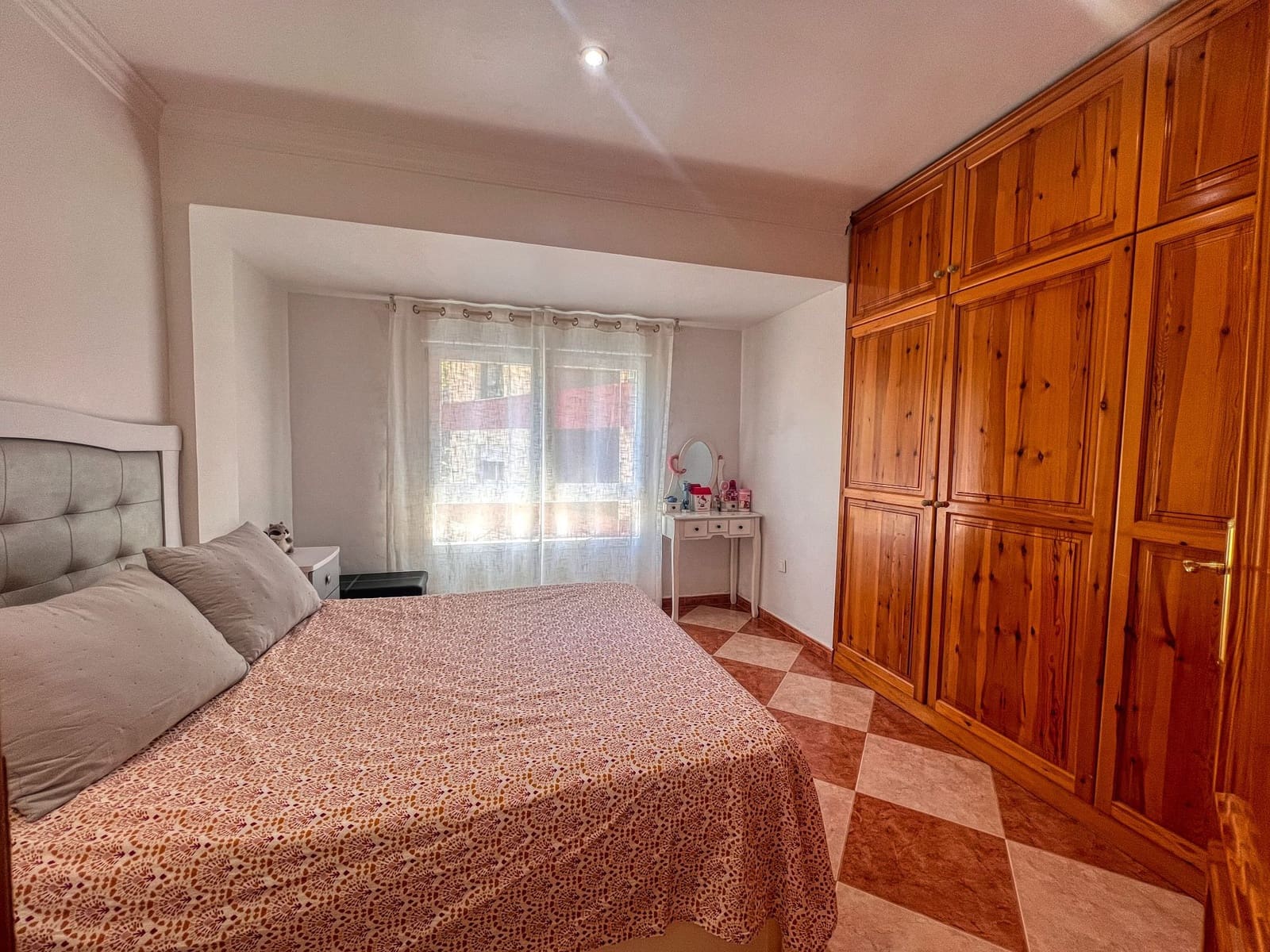 2 makuuhuone Asunto myytävänä paikassa Denia - 169 000 € (Ref: 9918858)