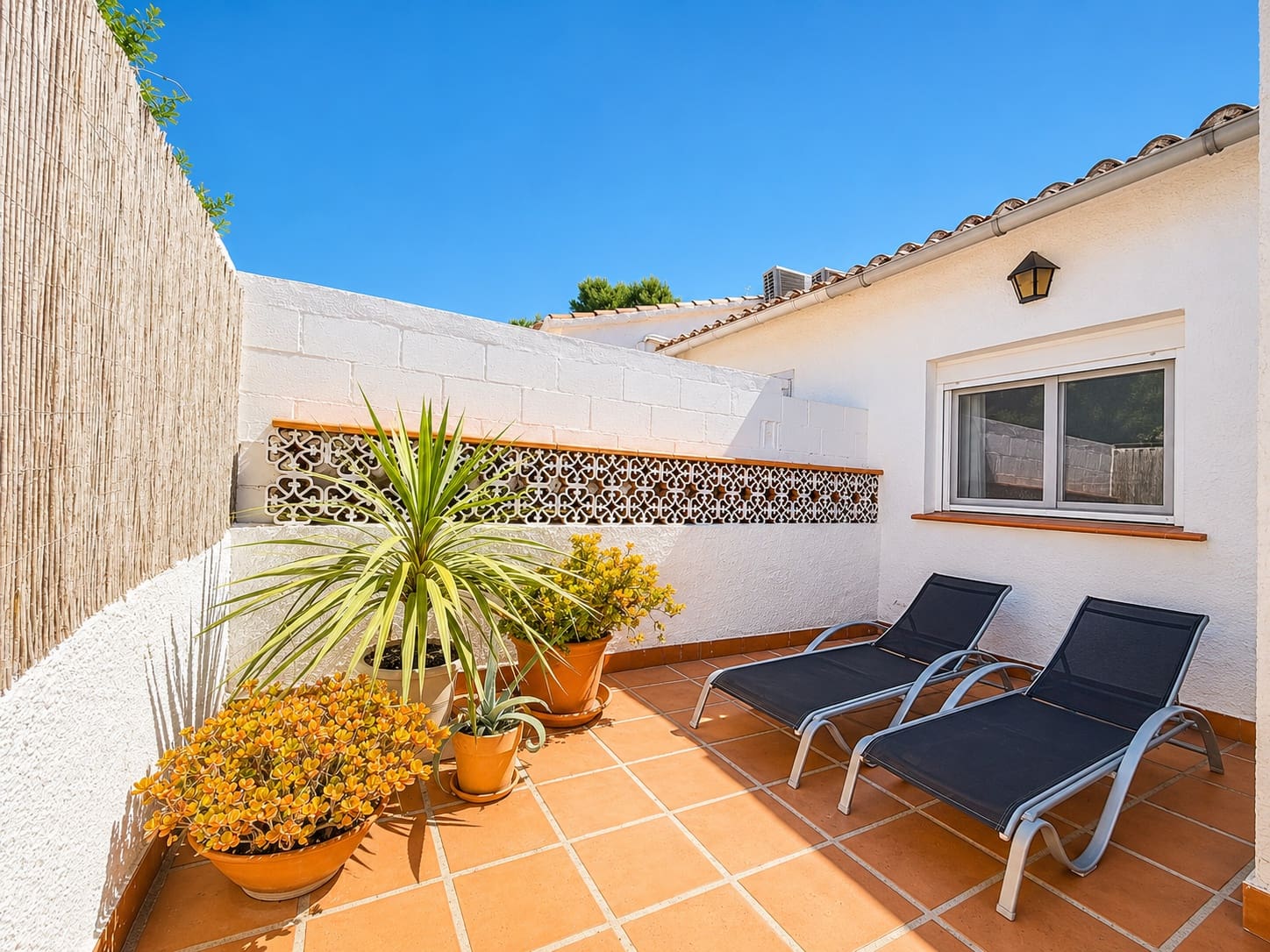 2 chambre Villa/Maison Semi-Mitoyenne à vendre à Denia avec garage - 299 000 € (Ref: 9918859)