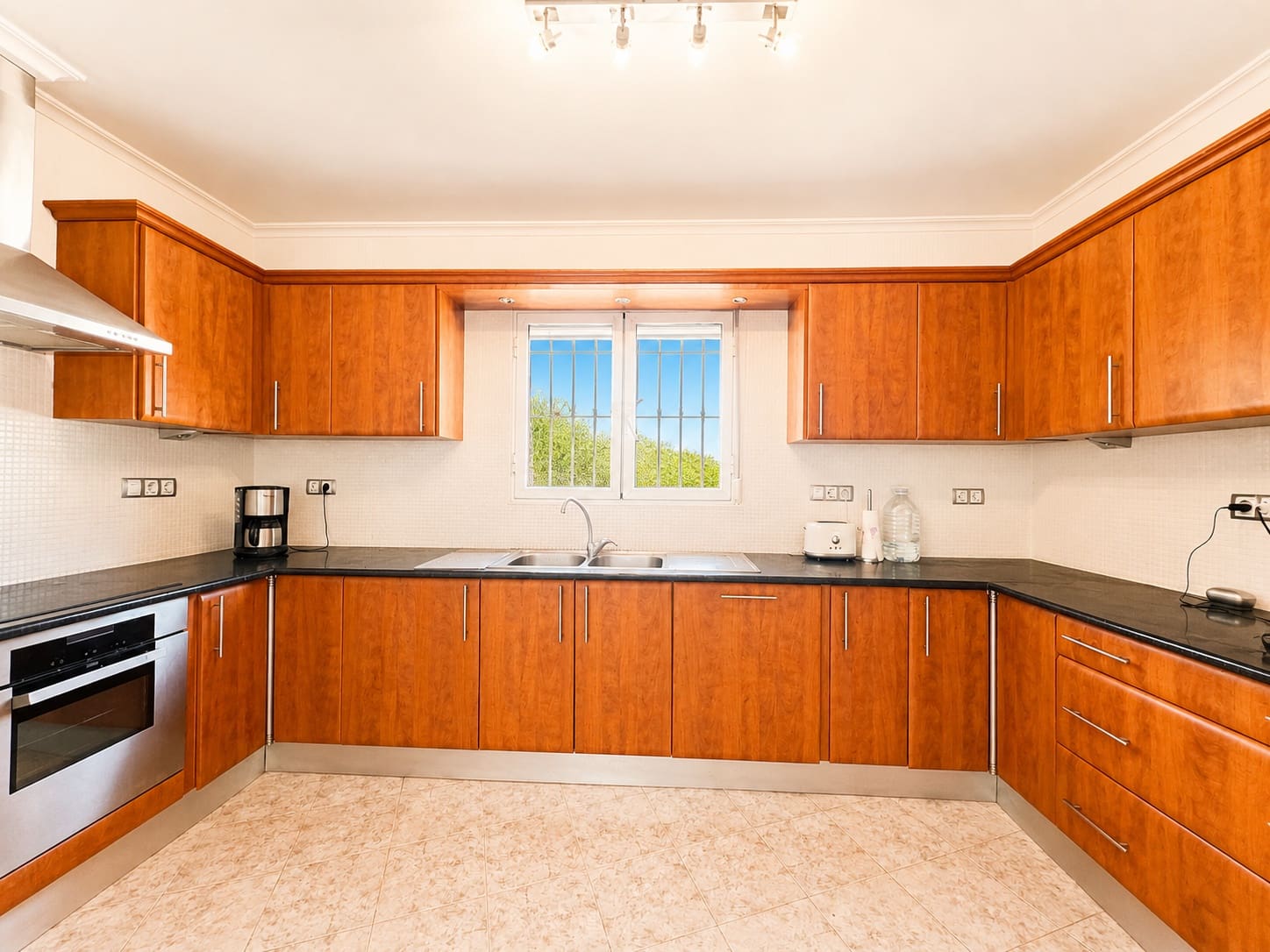 3 quarto Moradia para venda em Denia com piscina garagem - 485 000 € (Ref: 9918860)
