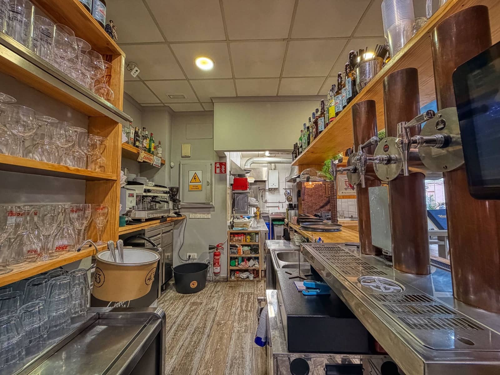Commercieel te huur in Denia - € 1.200 (Ref: 9918861)