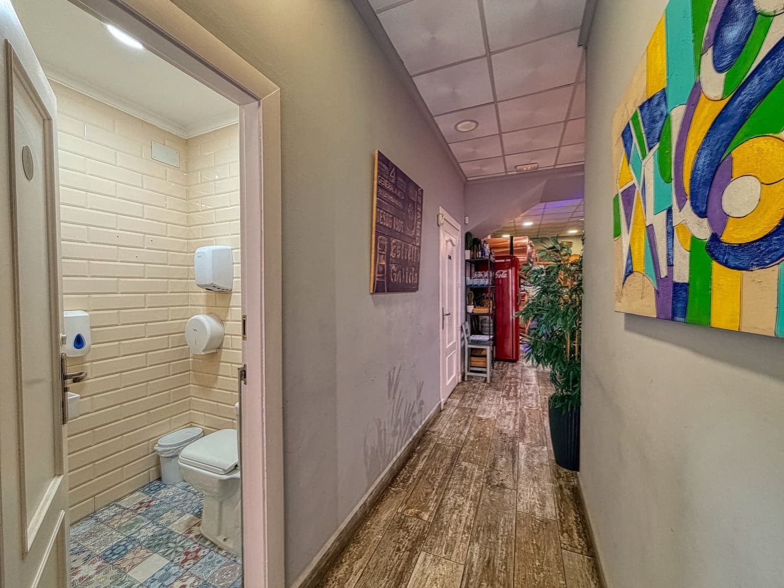 Commercieel te huur in Denia - € 1.200 (Ref: 9918861)
