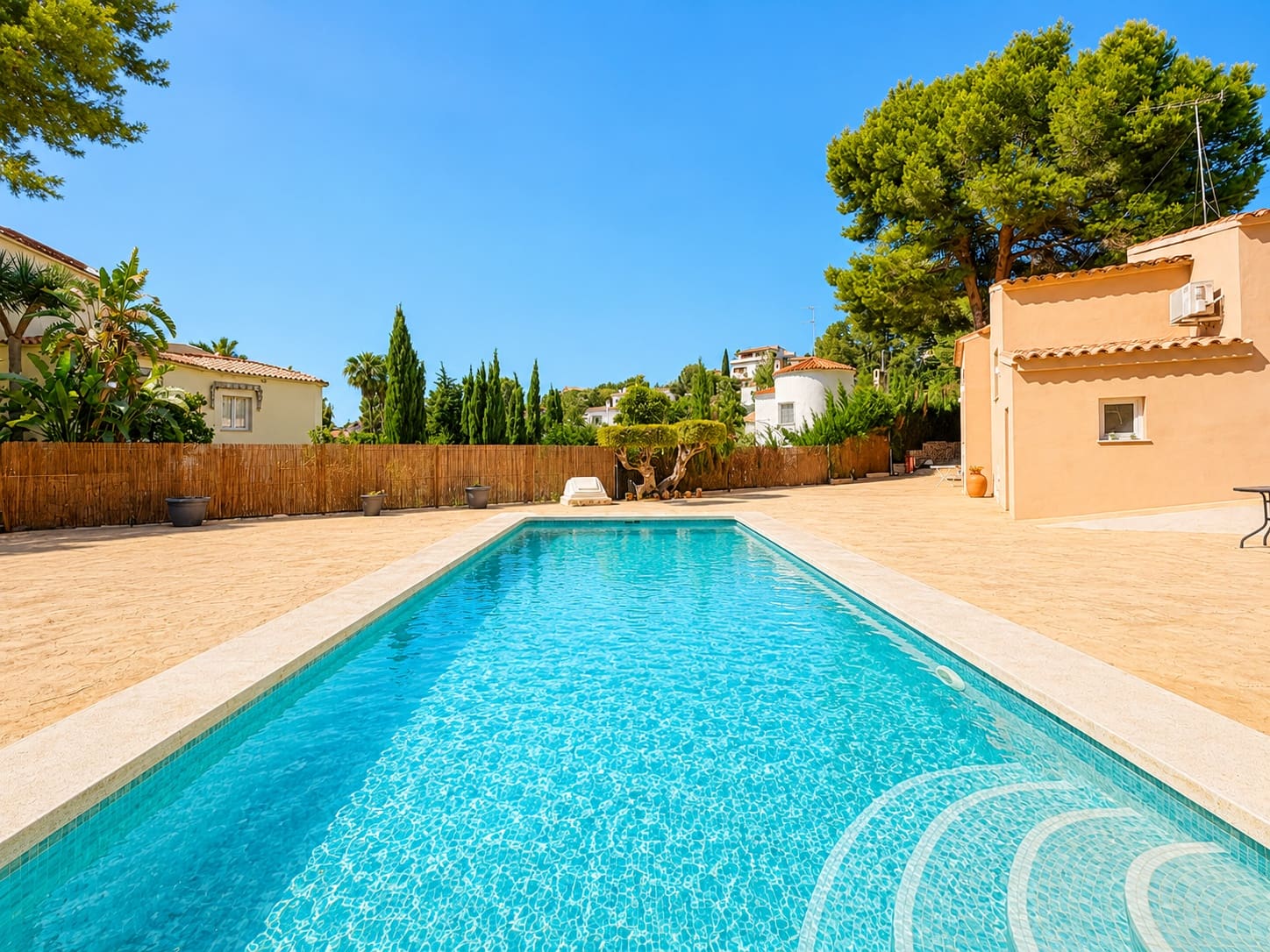 2 quarto Moradia para venda em Denia com piscina garagem - 460 000 € (Ref: 9918862)