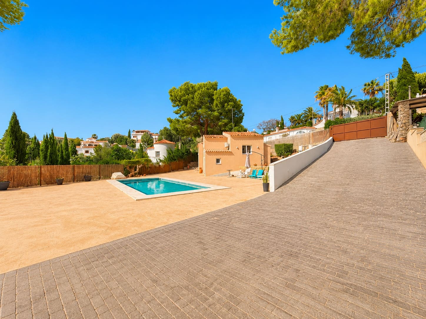 2 quarto Moradia para venda em Denia com piscina garagem - 460 000 € (Ref: 9918862)