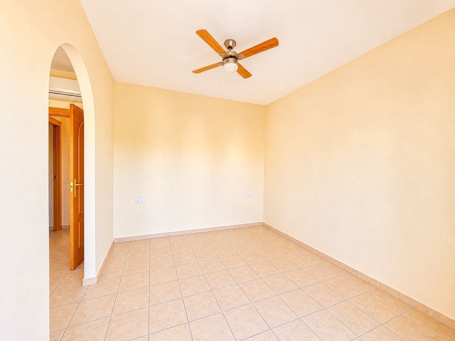 3 chambre Villa/Maison à vendre à Denia avec piscine garage - 725 000 € (Ref: 9918863)