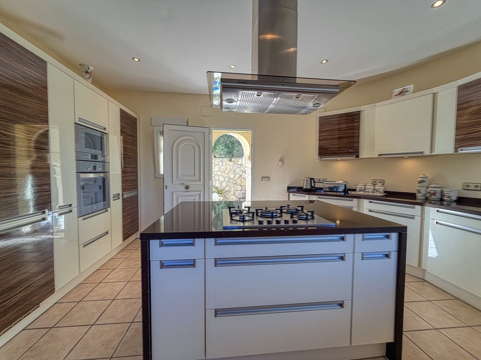 3 chambre Villa/Maison à vendre à Denia avec piscine garage - 725 000 € (Ref: 9918863)