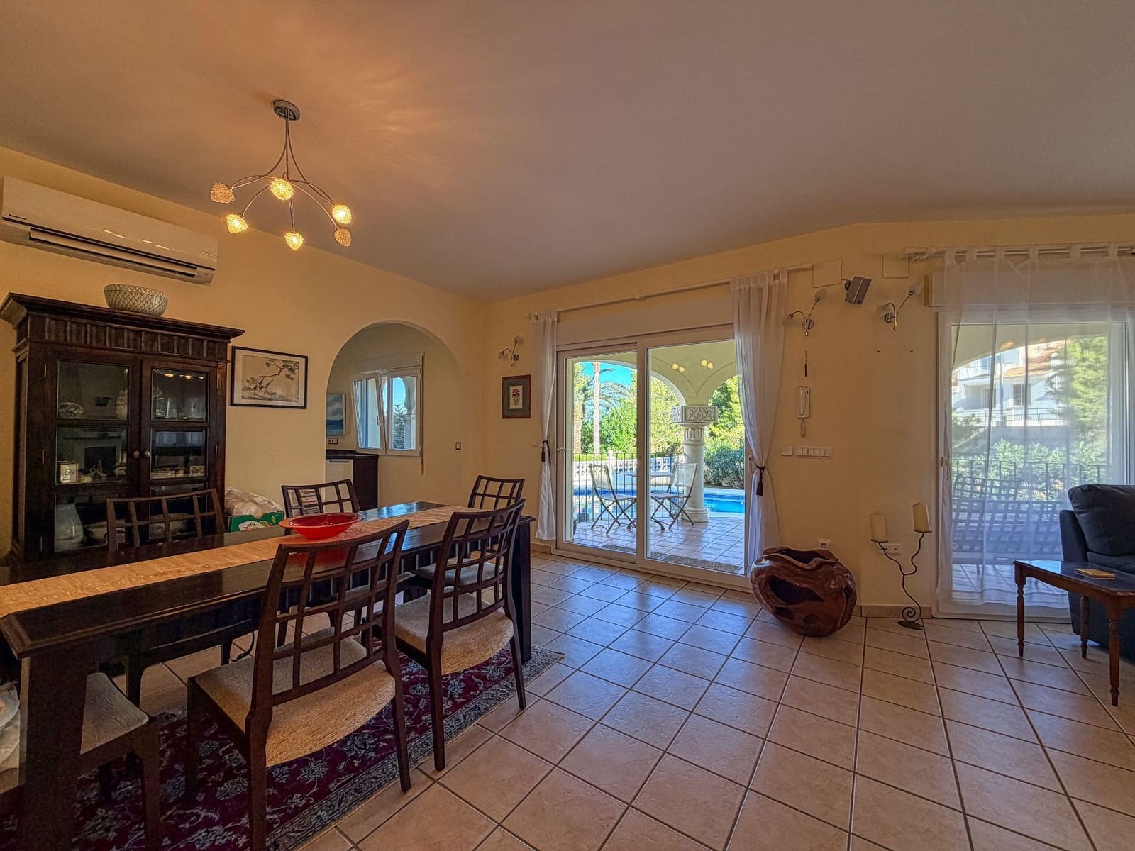 3 chambre Villa/Maison à vendre à Denia avec piscine garage - 725 000 € (Ref: 9918863)